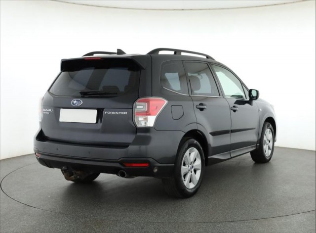 Subaru Forester  2.0 X 