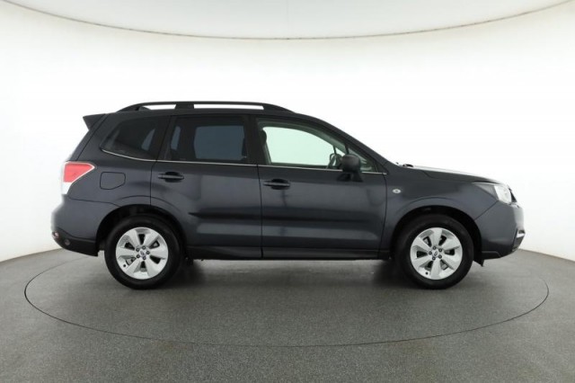Subaru Forester  2.0 X 