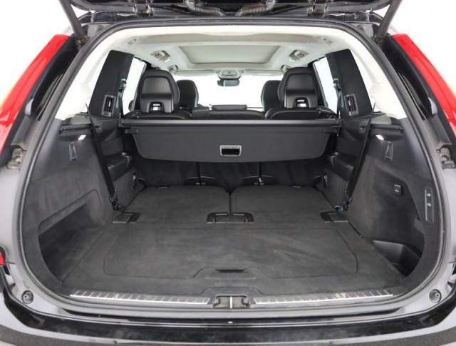 Volvo XC90  B5 AWD 