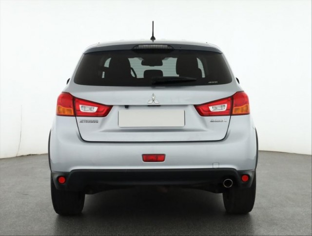 Mitsubishi ASX  2.2 DI-D 