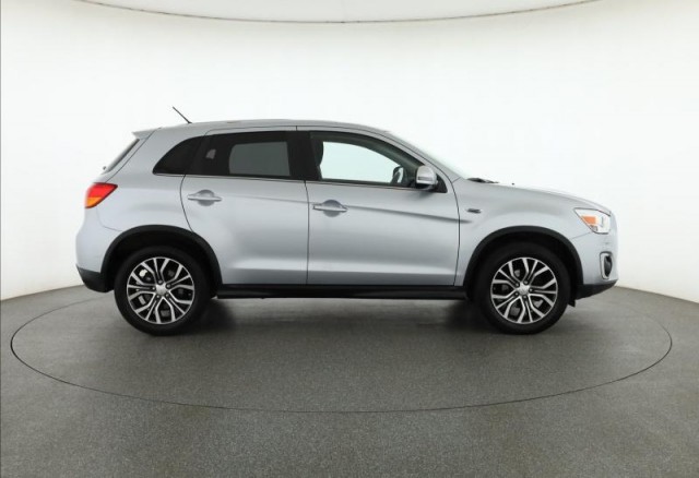 Mitsubishi ASX  2.2 DI-D 
