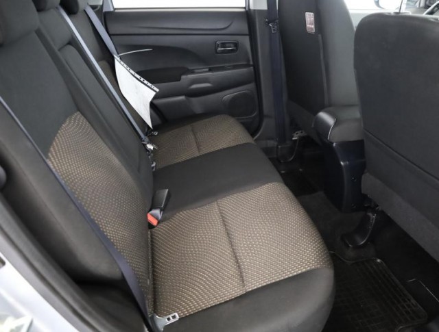 Mitsubishi ASX  2.2 DI-D 
