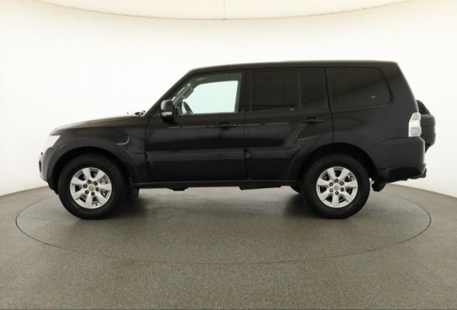 Mitsubishi Pajero  3.2 DI-D 