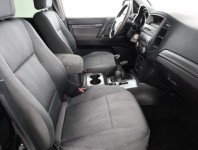 Mitsubishi Pajero  3.2 DI-D 