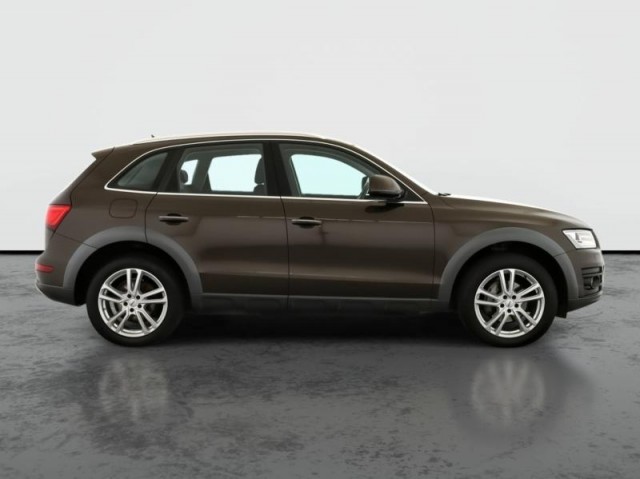 Audi Q5  2.0 TDI 
