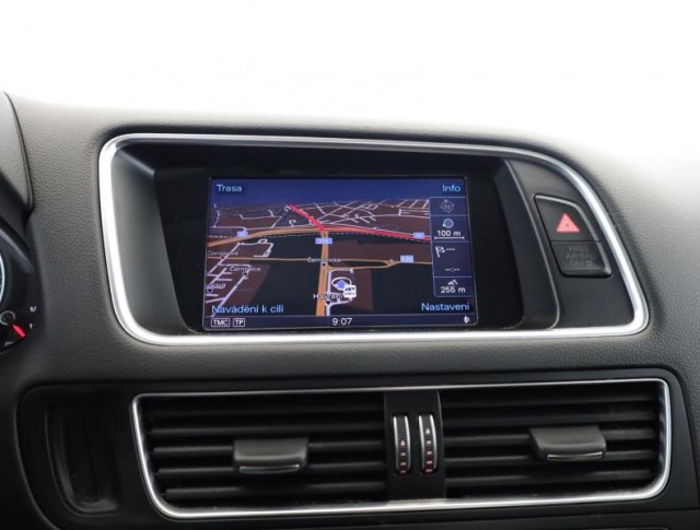 Audi Q5  2.0 TDI 