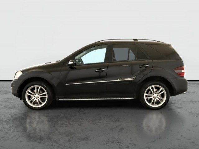 Mercedes-Benz ML  ML 320 CDI 