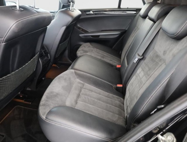 Mercedes-Benz ML  ML 320 CDI 