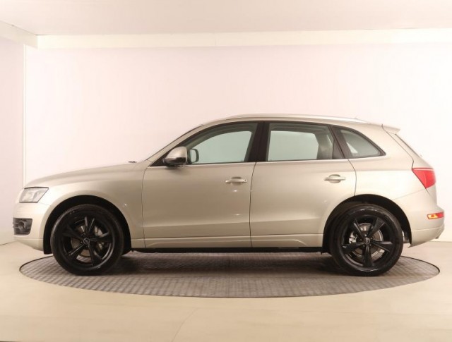 Audi Q5  2.0 TDI 