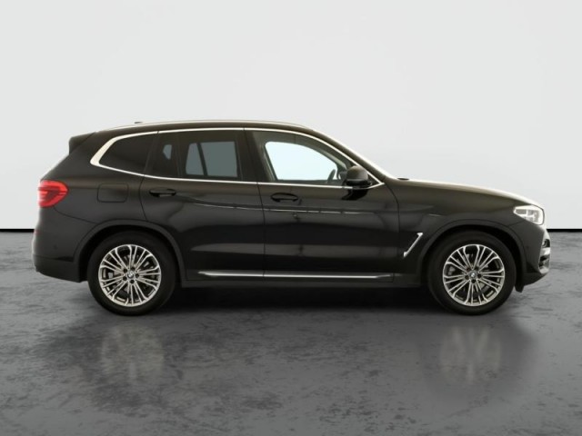 BMW X3  xDrive20d Luxury line