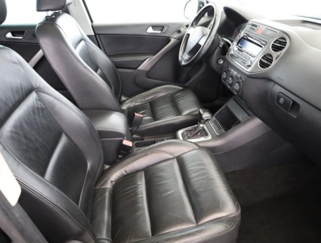 Volkswagen Tiguan  2.0 TDI 