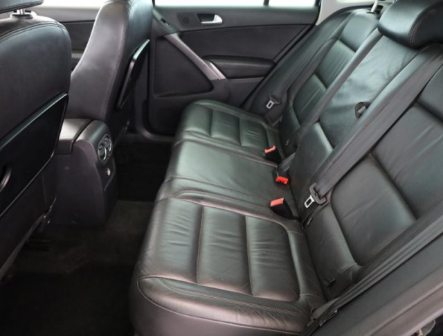 Volkswagen Tiguan  2.0 TDI 