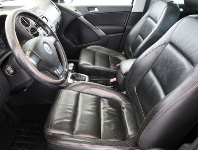 Volkswagen Tiguan  2.0 TDI 