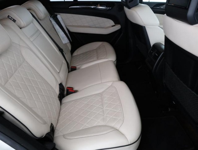 Mercedes-Benz ML  ML 350 BlueTEC 
