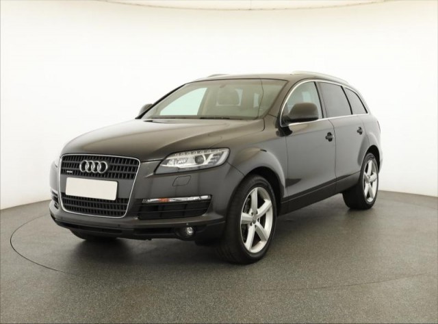 Audi Q7  4.2 FSI 