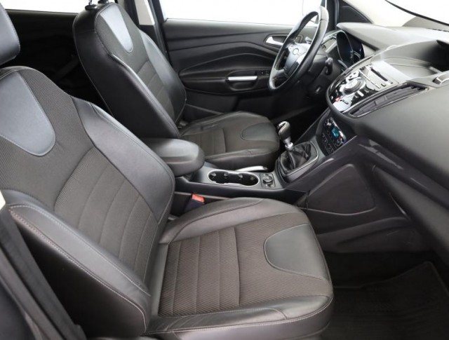 Ford Kuga  2.0 TDCi Trend