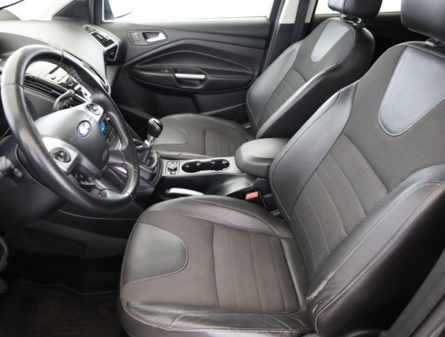 Ford Kuga  2.0 TDCi Trend