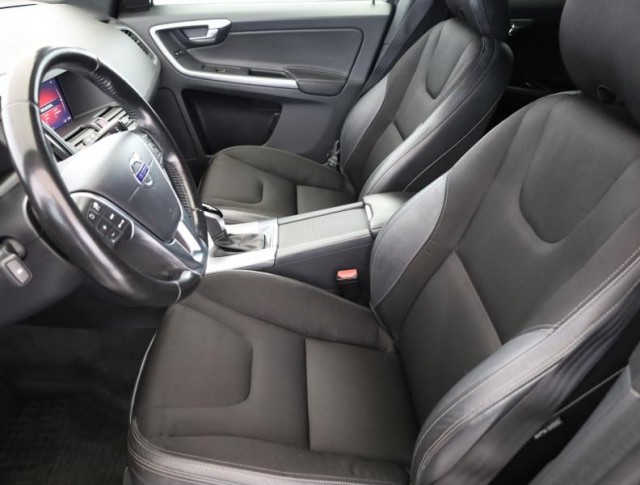 Volvo XC60  D4 