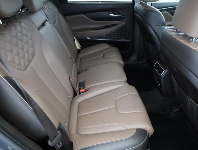 Hyundai Santa Fe  2.2 CRDi 