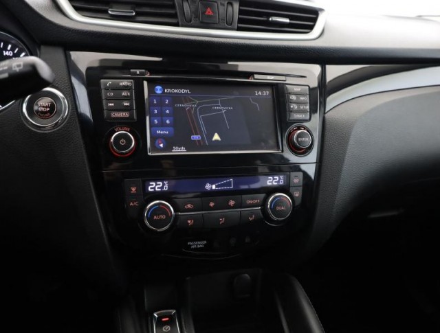 Nissan Qashqai  1.6 dCi Tekna