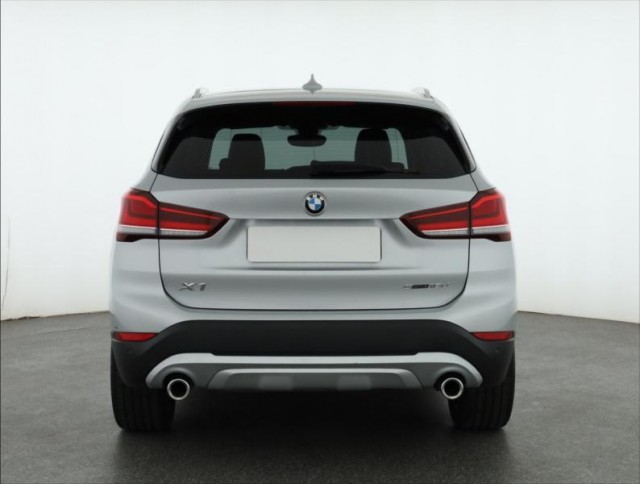 BMW X1  sDrive18d 