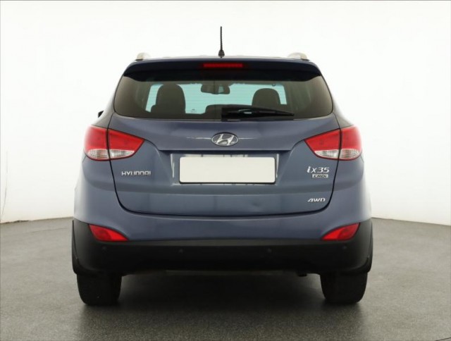 Hyundai ix35  2.0 CRDi 