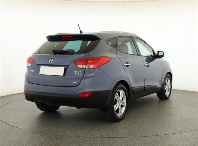 Hyundai ix35  2.0 CRDi 