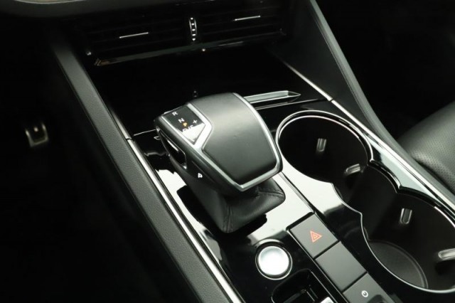 Volkswagen Touareg  V8 TDI R-Line