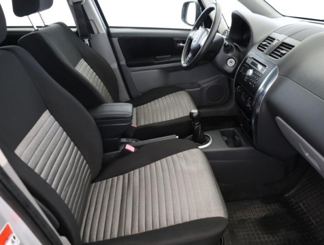 Suzuki SX4  1.6 VVT 