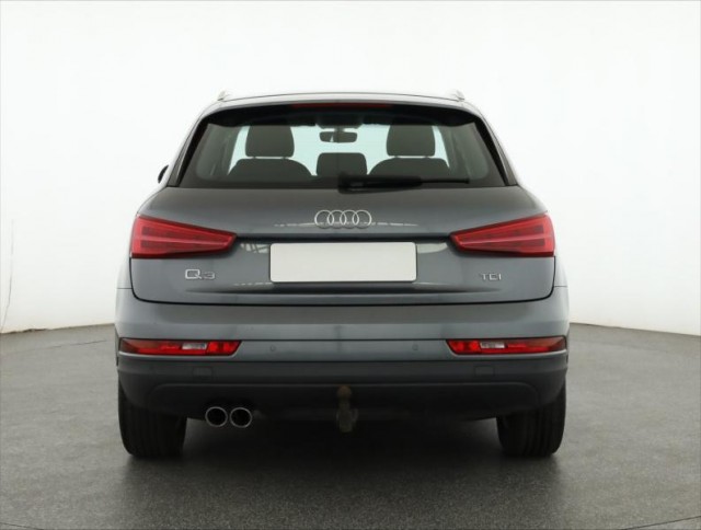 Audi Q3  2.0 TDI 