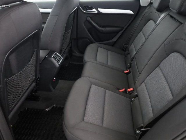 Audi Q3  2.0 TDI 