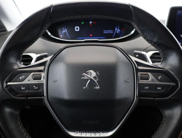Peugeot 3008  1.6 BlueHDi 