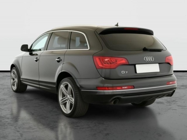 Audi Q7  3.0 TDI S-Line