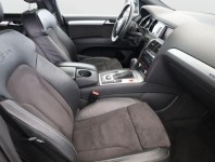 Audi Q7  3.0 TDI S-Line