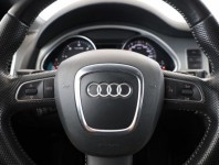 Audi Q7  3.0 TDI S-Line