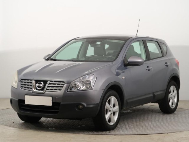 Nissan Qashqai  2.0 dCi 