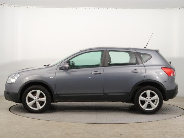 Nissan Qashqai  2.0 dCi 
