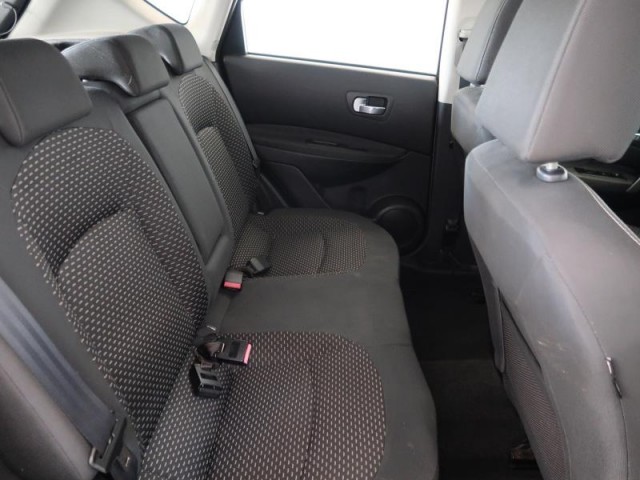 Nissan Qashqai  2.0 dCi 
