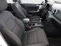 Kia Sportage  2.0 CRDi 