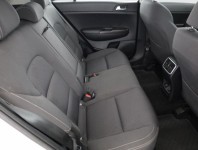 Kia Sportage  2.0 CRDi 