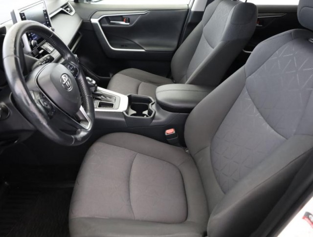 Toyota RAV 4  2.0 Valvematic 