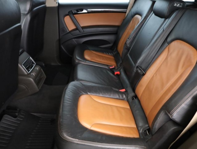 Audi Q7  4.2 FSI 