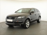 Audi Q7  4.2 FSI 