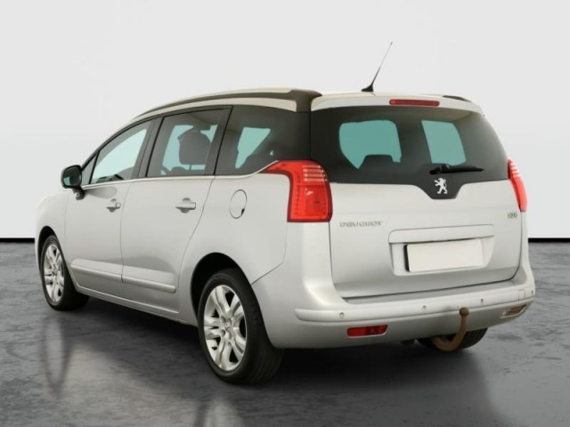Peugeot 5008  1.6 HDi 