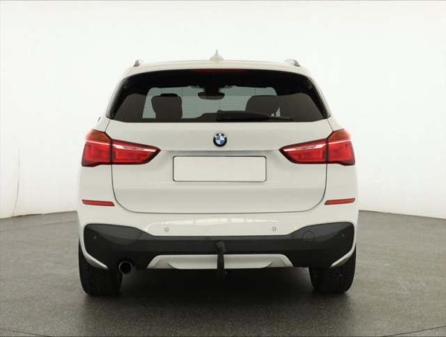 BMW X1  sDrive18d 