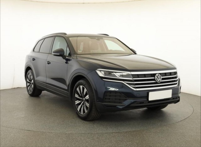 Volkswagen Touareg  3.0 TDI 