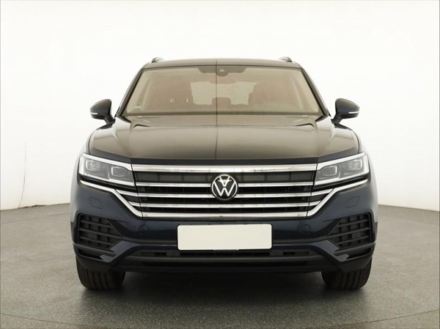 Volkswagen Touareg  3.0 TDI 