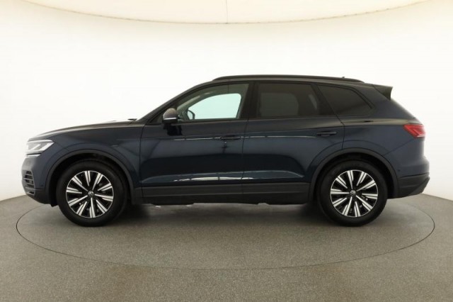 Volkswagen Touareg  3.0 TDI 