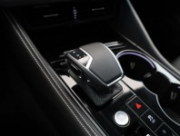 Volkswagen Touareg  3.0 TDI 