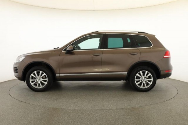 Volkswagen Touareg  3.0 TDI 